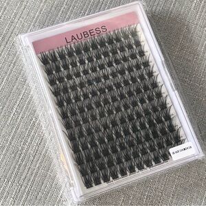 Lash Clusters by Laubess